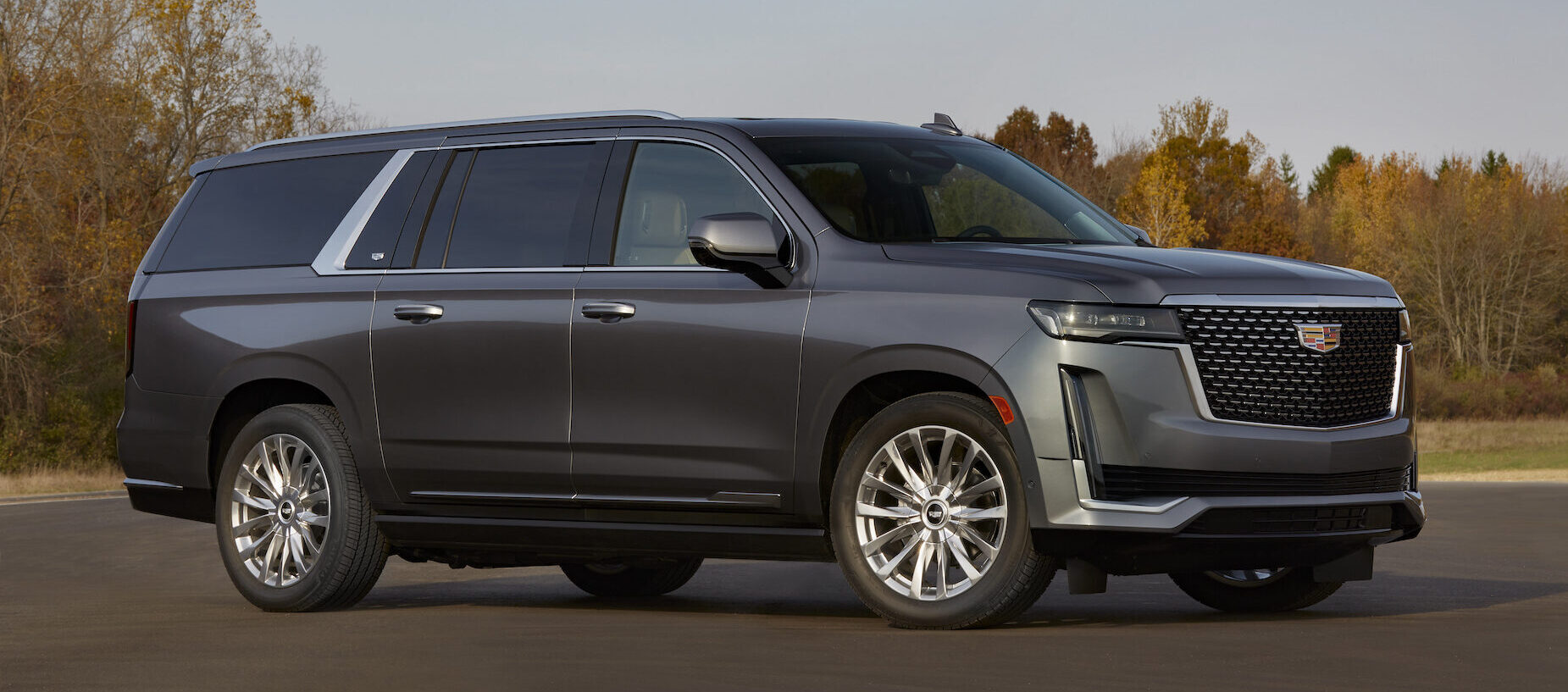 2021 Cadillac Escalade offers a 3.0L inline-six turbodiesel and gets an EPA rated 23 MPG combined (2WD). The 2021 Escalade diesel is the perfect combination of luxury, efficiency and capability with 460 pound-feet of torque and a best-in-class maximum diesel towing of up to 8,000 pounds.